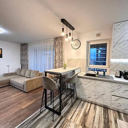 Coresi Mall Exclusive #Collection Apartments & Studios Brașov Exterior foto